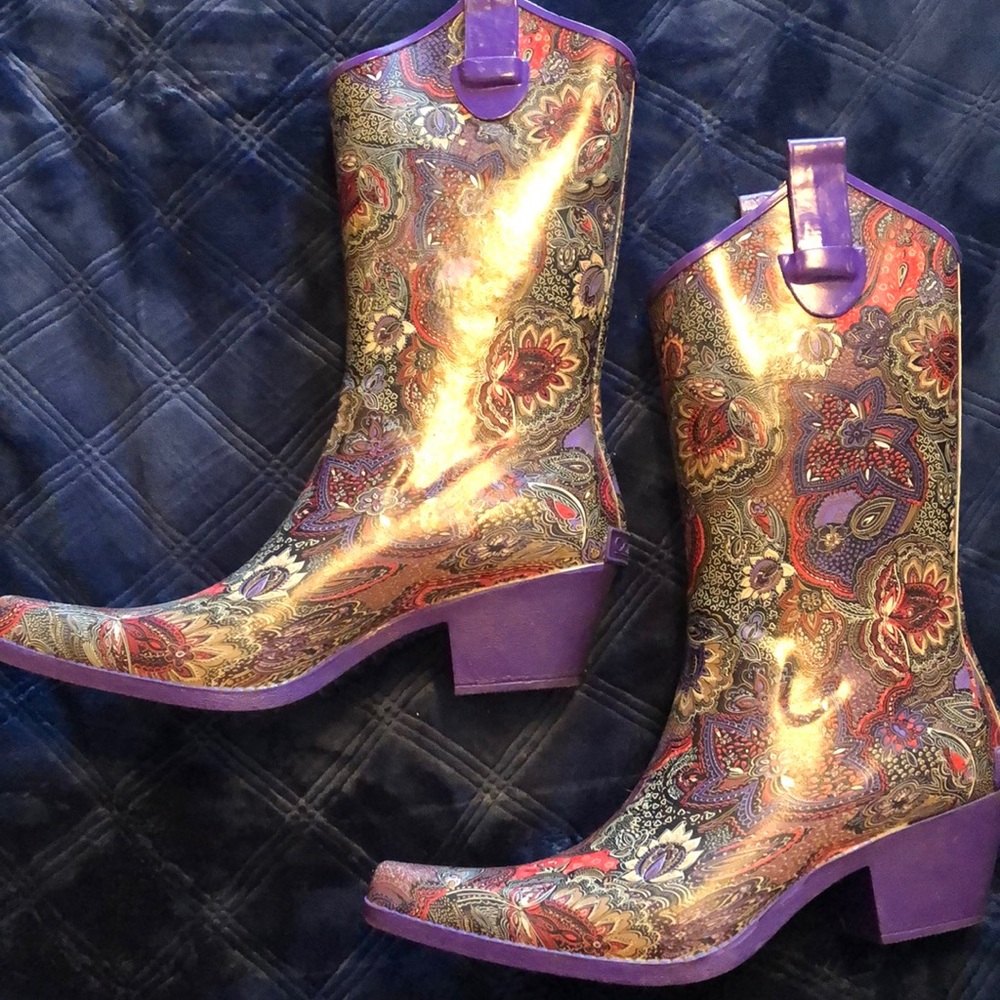 Corky’s Rain boots